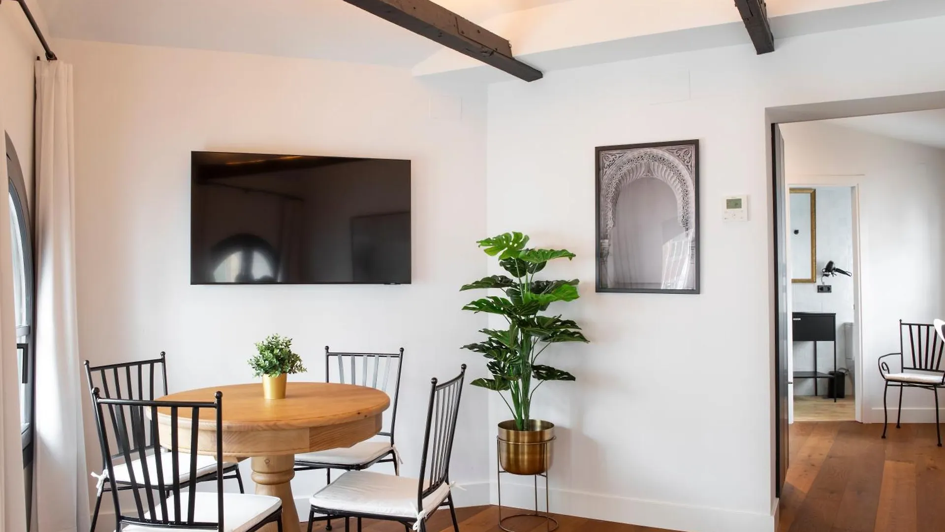 Apartment Palacete Molina Seville Spain